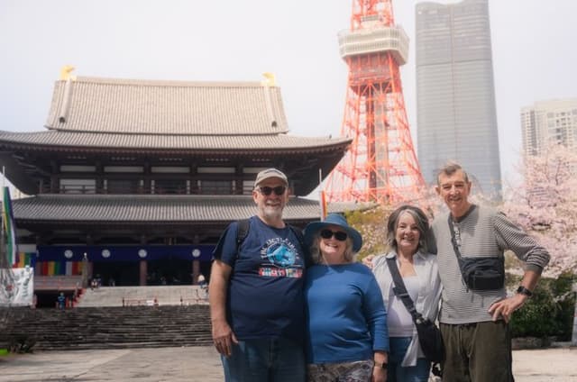 Tokyo Private Customized Walking Tour with a Next-Gen Local Guide