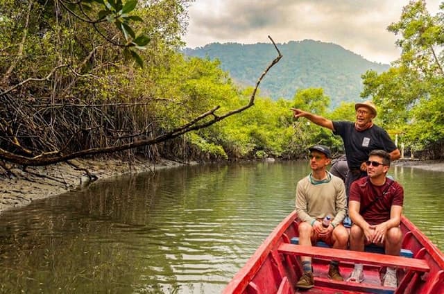 Churute Mangroves and Birdwatching Tour Guayaquil