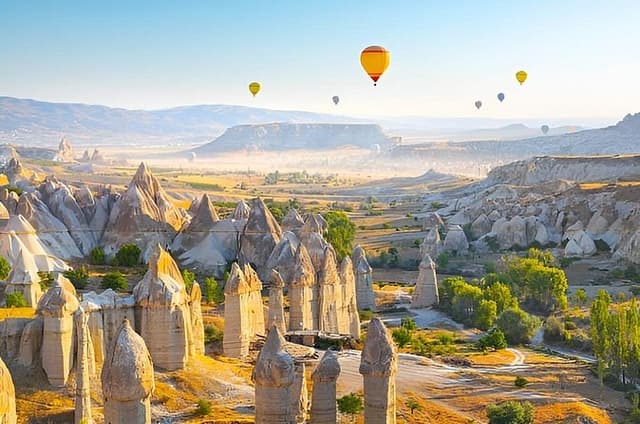 Cappadocia Private Tour with VIP Vehicle and Local Guide