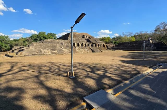 Mayan Ruins Full Day Tour in El Salvador