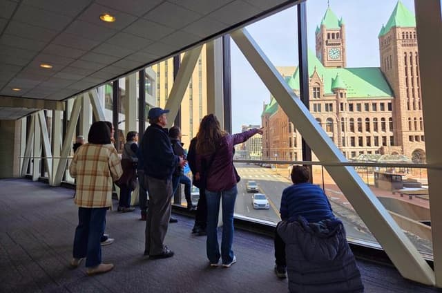 Minneapolis Skyway Walking Tour