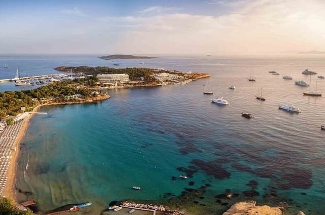 Athens Riviera Cruise with Bays Islets and Sunset Experience