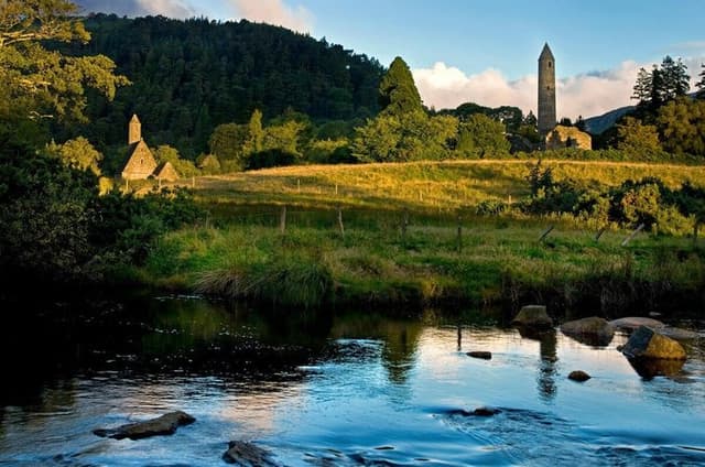 Dublin: Glendalough, Wicklow, Kilkenny and Sheepdog demonstration