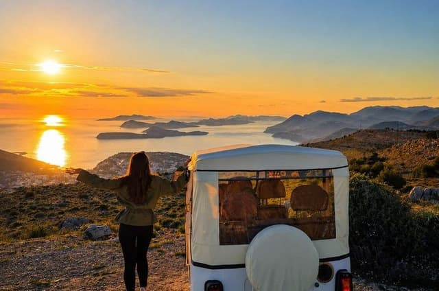 Dubrovnik Tuk Tuk Tour: Best Views & Photo Stops