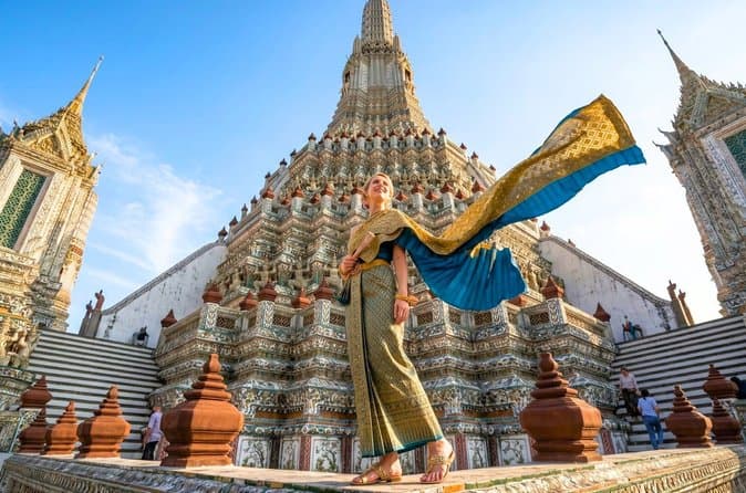 Authentic Thai Dress & Photo Tours in Bangkok