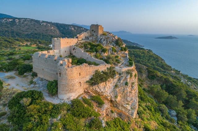 Private Shore Tour: Filerimos, Ancient Kamiros & Kritinia Castle