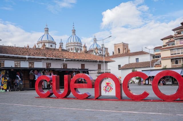 Half-Day Private Tour to Cuenca City Highlights