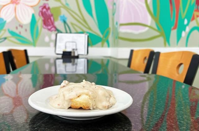 Southern & Secret Walking Food Tour