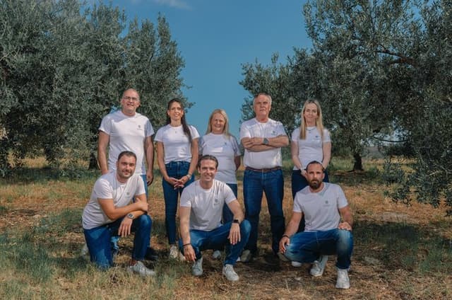 Οlive oil tour & tasting by Markellos Olive