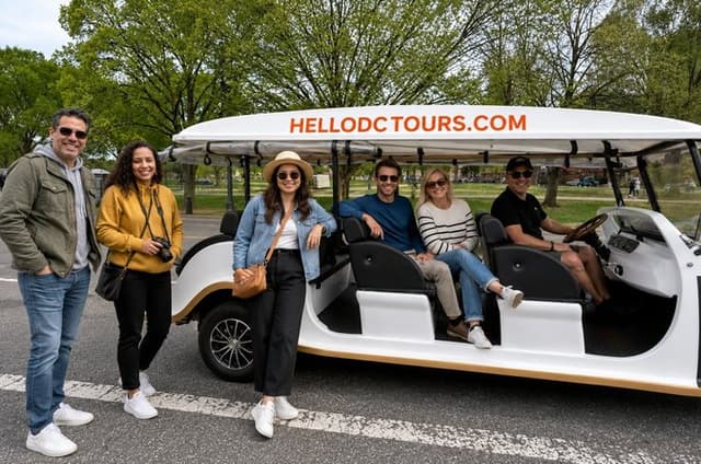 Washington DC: Easy Sightseeing Guided Monuments E-Cart Tour