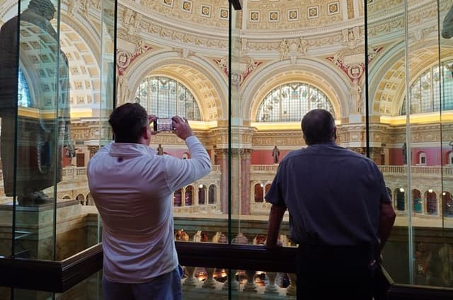 Small Group VIP: US Capitol, Supreme Court, Library, & Folger
