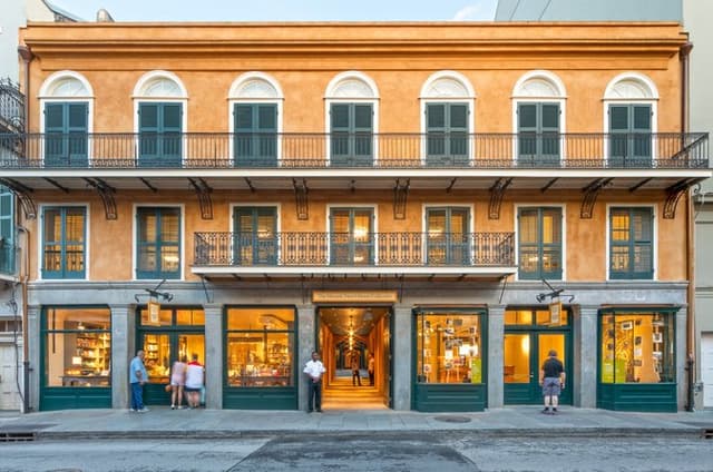 Historic New Orleans Collection Gallery Tour and Museum Admission