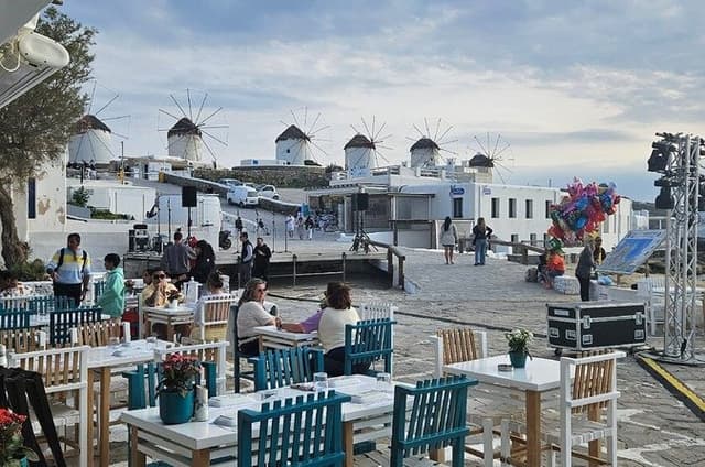 Mykonos Exploration : Private Tour with Hotel or Cruise Pickup