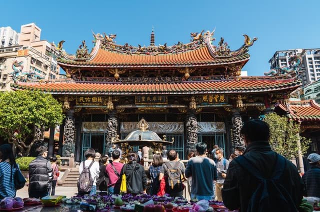 Taipei Historic Shared Walking Tour (Tip-based)