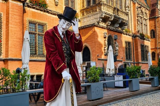 Wroclaw different - secrets of the city, 2 hours. 3-9 people