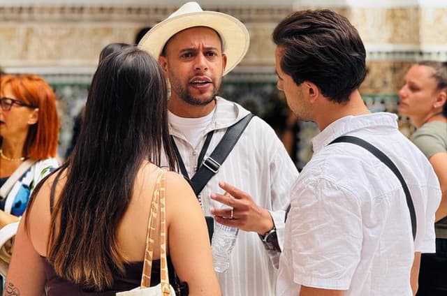 Marrakech Local Guide Historical Tour