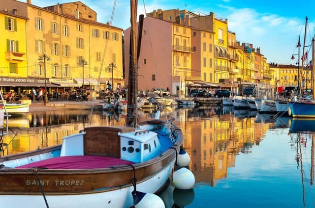 Saint-Tropez Full Day Private Tour