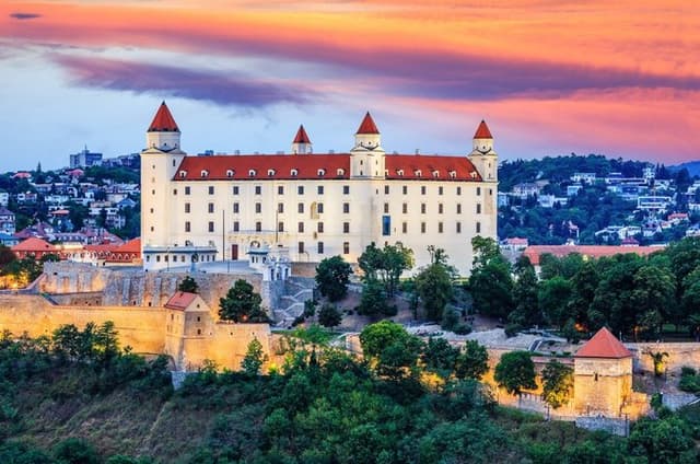 Bratislava Like a Local: Private Hidden Gems &Castle Walking Tour