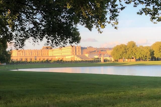 Off the Beaten Track Tour of Versailles with a Local Guide