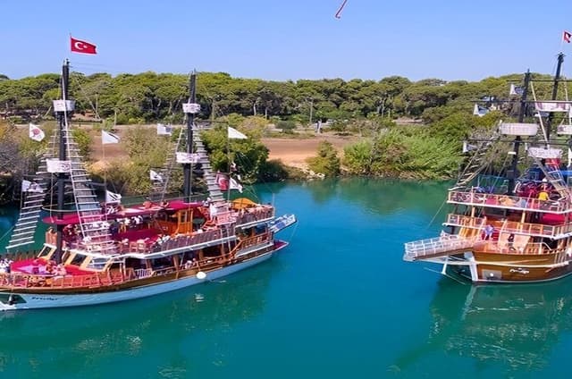 Manavgat River Boat Tour – Waterfalls & Bazaar from Alanya
