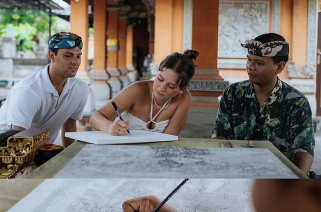 Bali Private Tour: Penglipuran Village, Tegalalang & Waterfalls