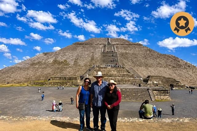 Private Tour: Teotihuacan and Guadalupe Shrine