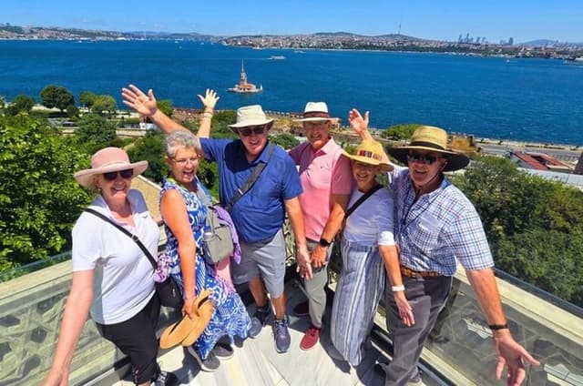 Istanbul Small-Group Old City Tour/Hagia Sophia Tickets Included