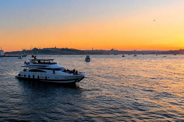 Bosphorus Sunset Cruise with Live Guide on Luxury Yacht