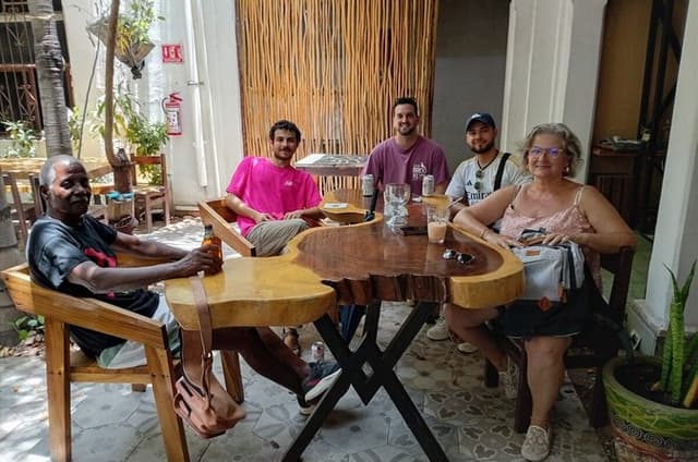Walking Tour Across the Historic Center in Merida