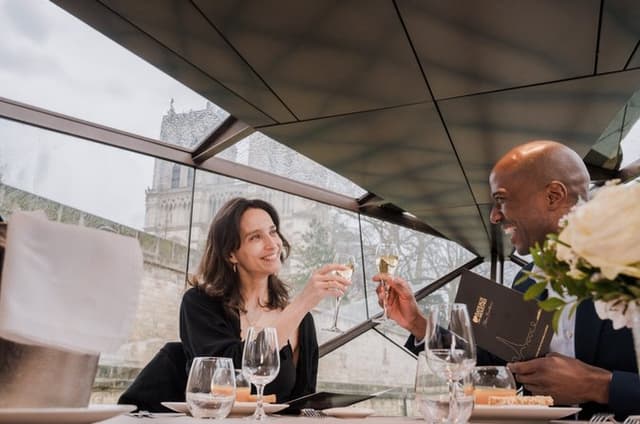 Bateaux Mouches® Dinner Cruise on the Seine River in Paris
