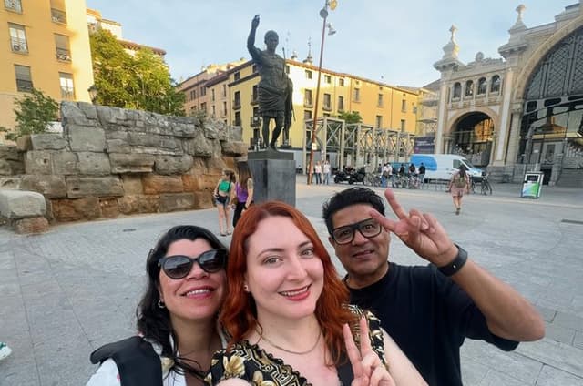 The Most Complete Tour of Zaragoza: Mysteries, Photos & Surprise