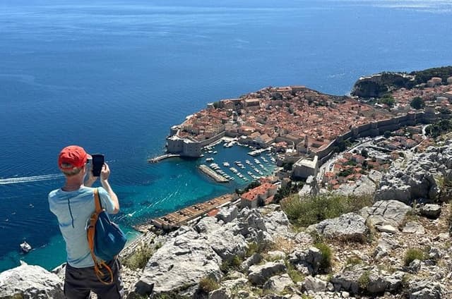 Dubrovnik Panorama Tour: Small-Group Sightseeing with a Guide