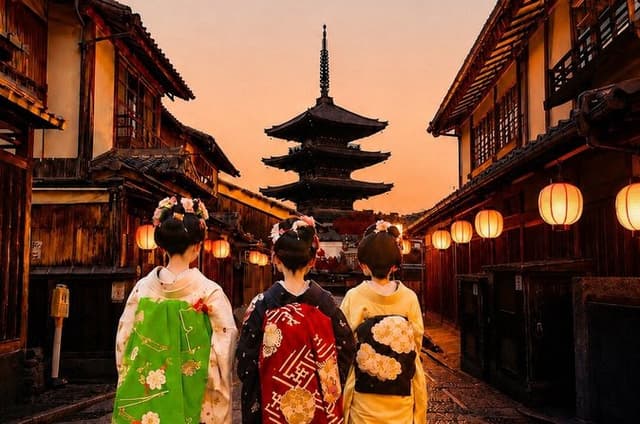 Kyoto 5-Star Geisha Night Walk: Small-Group Authentic Experience