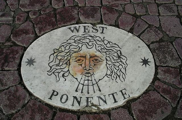 Private Angels and Demons Tour Follow the Illuminati Path in Rome