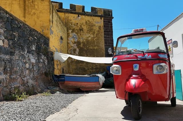 Madeira Funchal City Historical Tuk Tuk Guided Tour by MadTuk