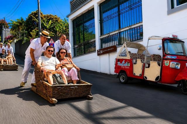 Madeira Monte Toboggans and Old Town Tuk Tuk Tour by MadTuk