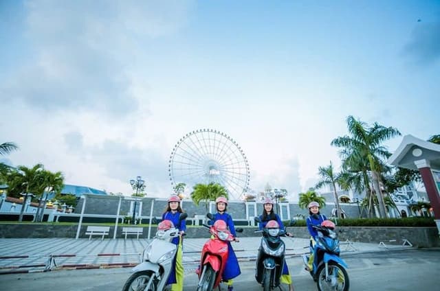 Da Nang Sunset Food Tour Scooter & Han River Cruise by Lady Rider