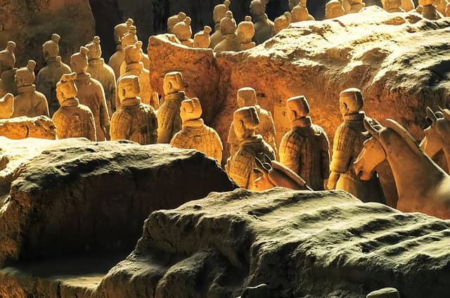 Beijing ↔ Xi'an Terracotta Warriors Private Tour by Bullet Train