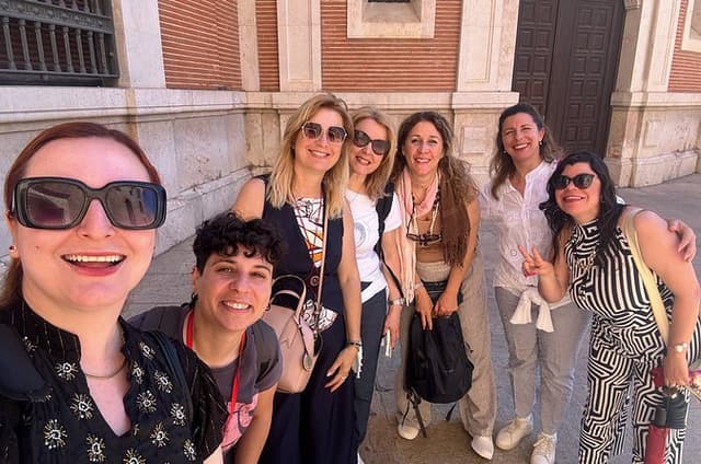 Secret Valencia: Old Town Gems & Photo Highlights Walking Tour