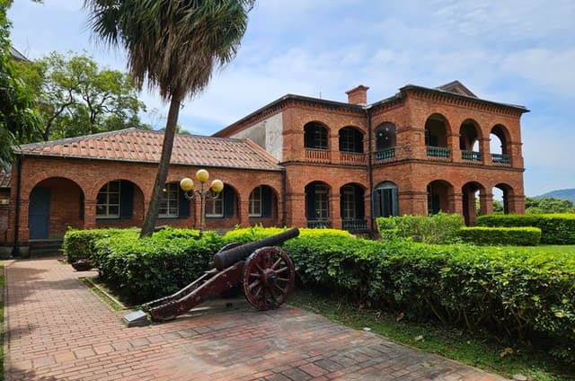 Tamsui Colonial History Morning Tour with Danjiang Bridge View