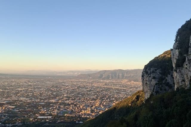 Pompeii & Mt. Vesuvius Elite Tour & Lunch From Naples