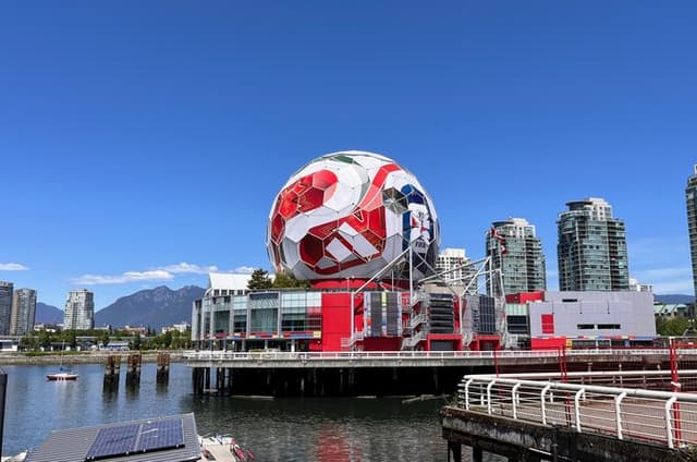 Private Tour - 4 Unforgettable Hours in Vancouver