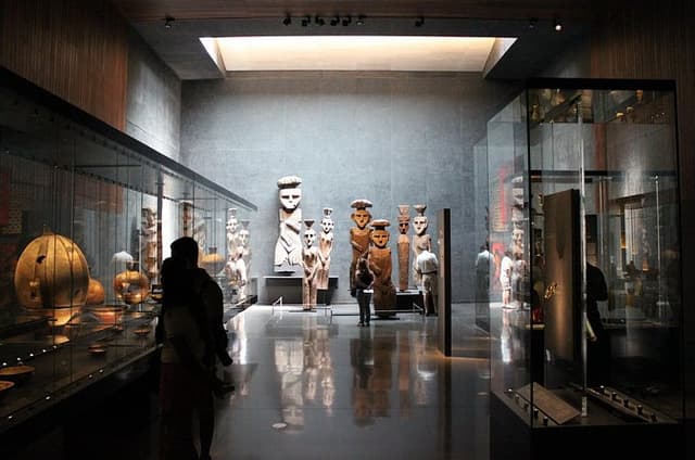Ancestral Santiago: Art, Roots & Native Cuisine
