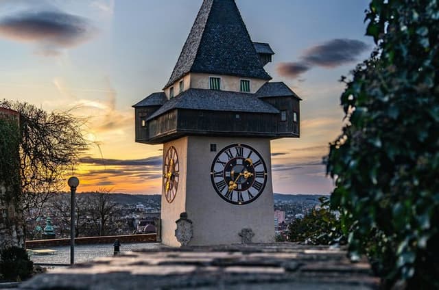 Graz Second World War Audio Guide and Self Guided Tour