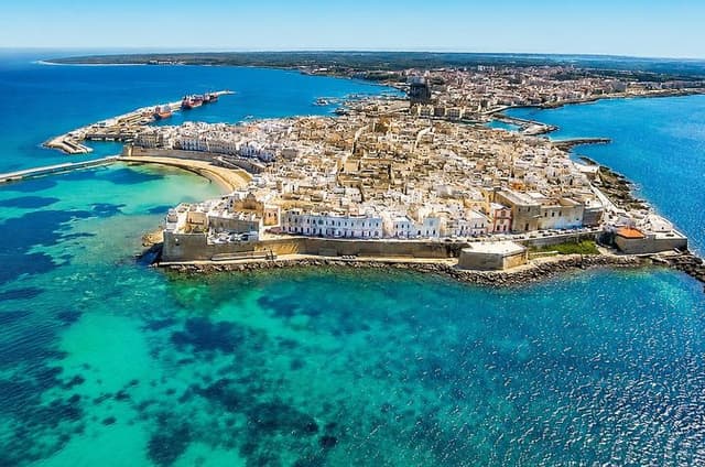 Tour to 4 Towns of Salento: Otranto, Leuca, Gallipoli, Galatina