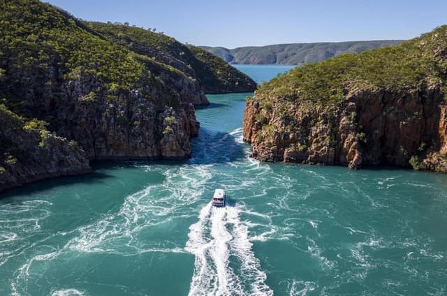 Broome to Horizontal Falls Half Day Adventure