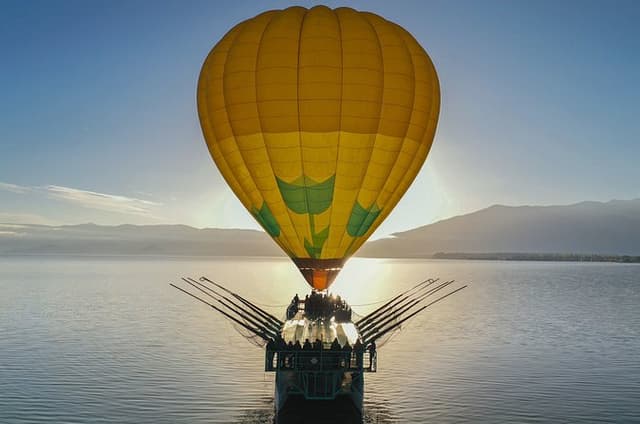 Ultimate Tahoe Balloon Adventure