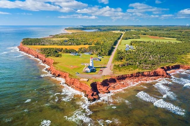 PEI Private Tour: Coastal Culture, Lighthouses & Green Gables