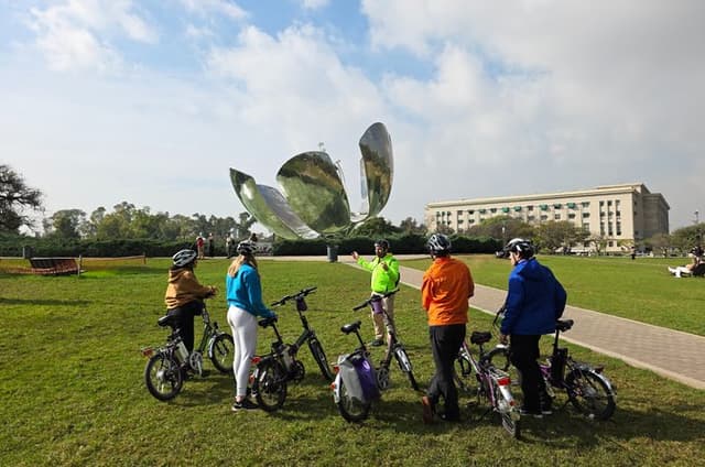 E-bike the Green Buenos Aires- the Palermo and Recoleta Tour