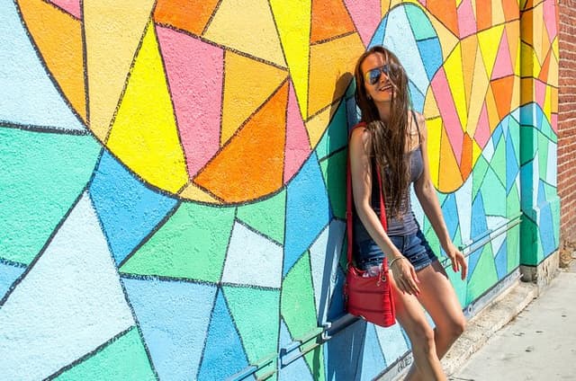 Private Santa Monica & Venice Tour: 40+ Sights, Beaches, Canals